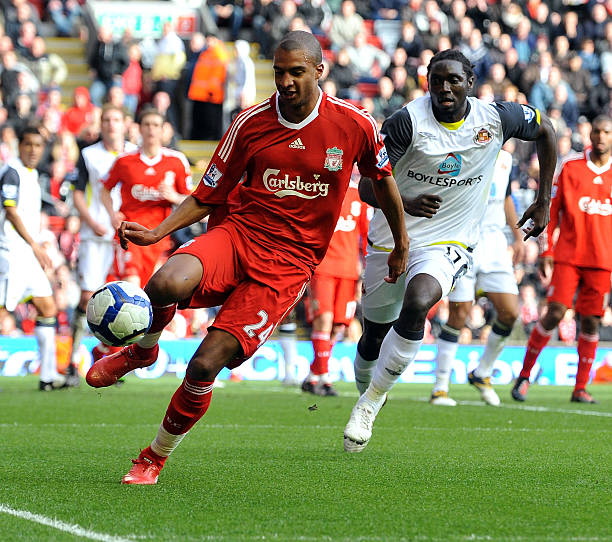 在皮奥利与 在皮奥利与