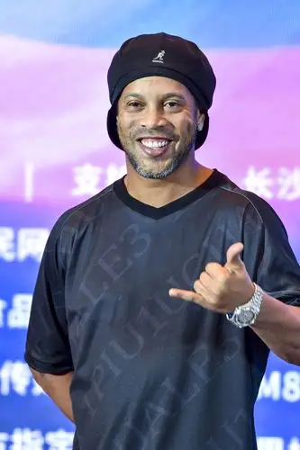 满活力和潜 满活力和潜